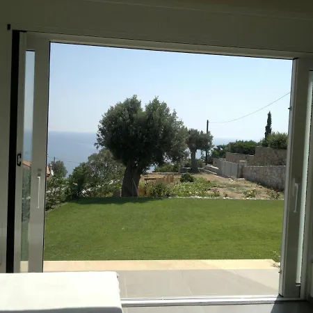 With Aegean Views شقة *