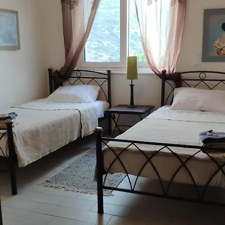 Apartment With Aegean Views